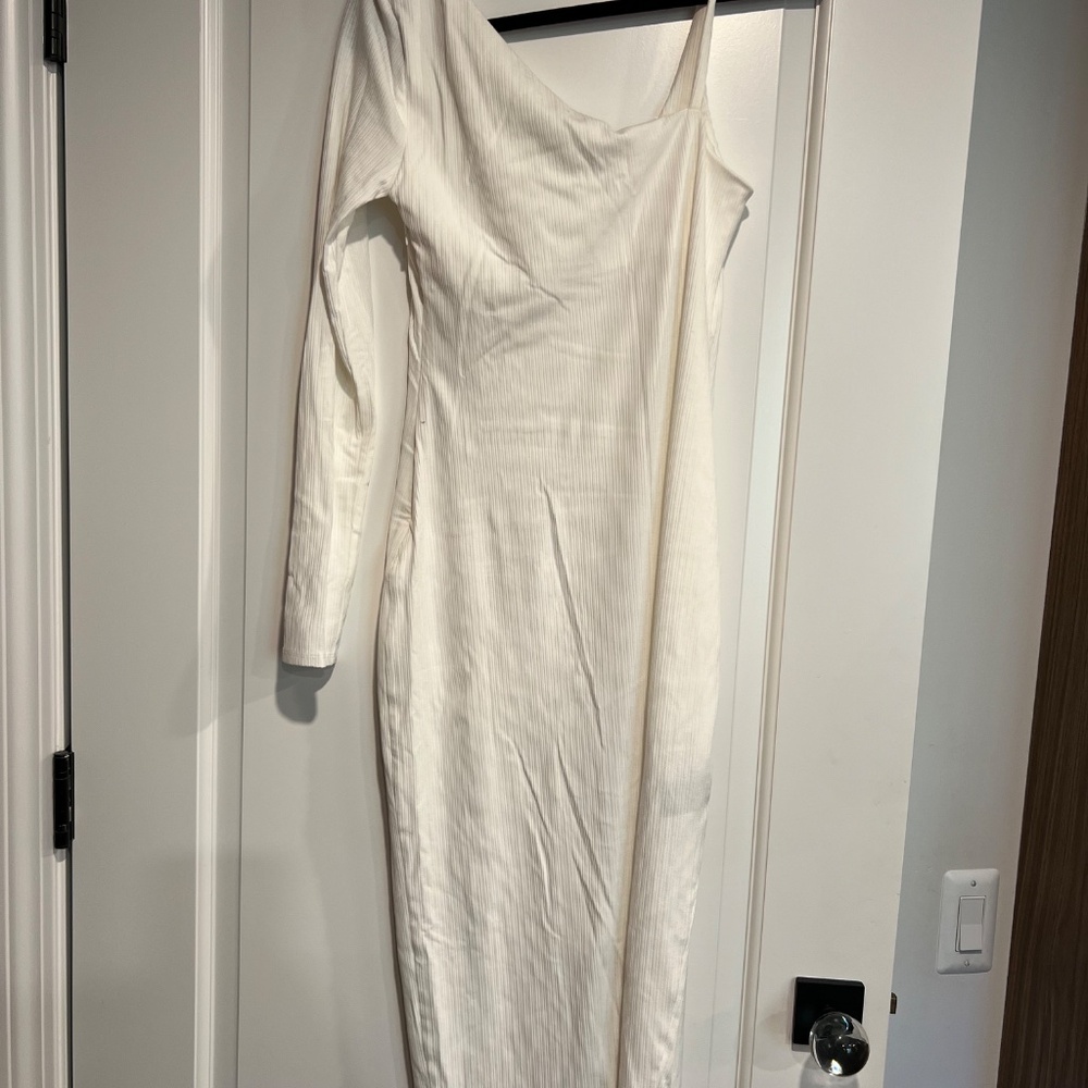 NBD Asymmetric Dress - Picture 5 of 5